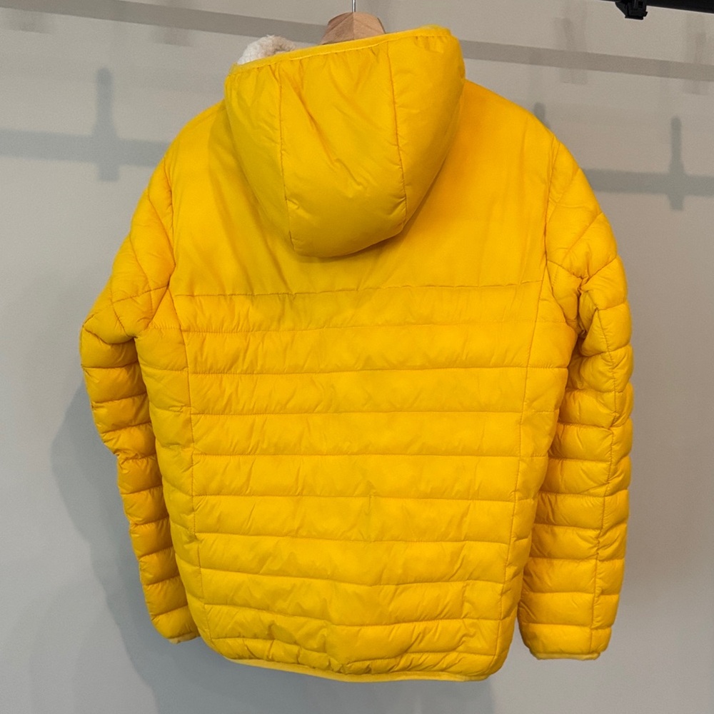 Calvin Klein Bright Yellow Quilted Puffer Jacket with Sherpa Hood - Picture 9 of 9